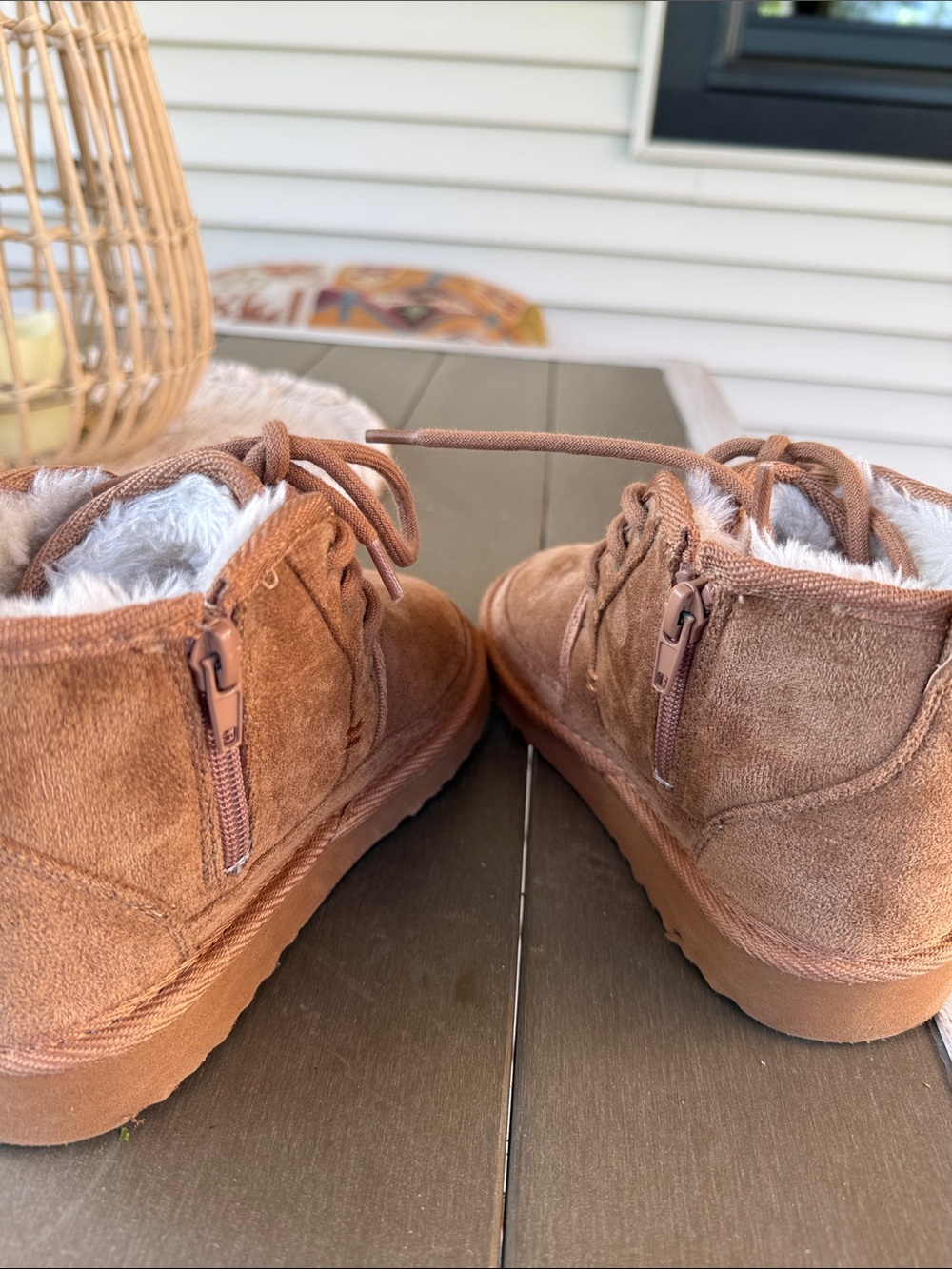 Kids Boot - Picture 3 of 3